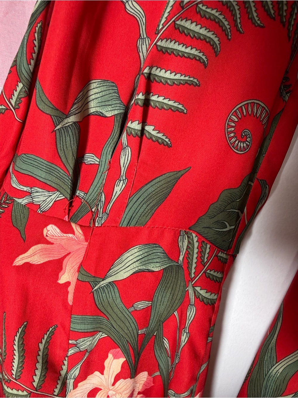 H&M Tropical Red Floral Midi True Wrap Dress Long Sleeves Women’s Size 6 - Picture 12 of 16